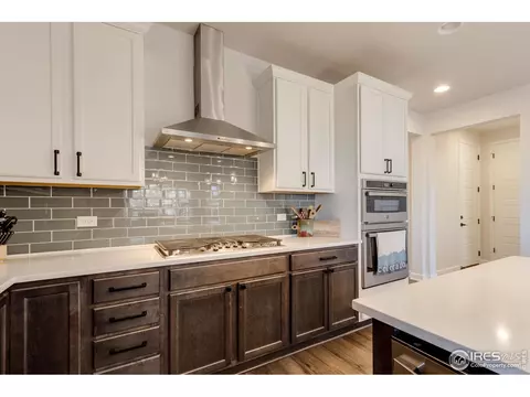 744 S 10th St, Berthoud, CO 80513 photo 8