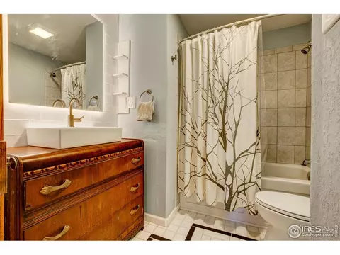109 E Iowa Ave, Berthoud, CO 80513 photo 25
