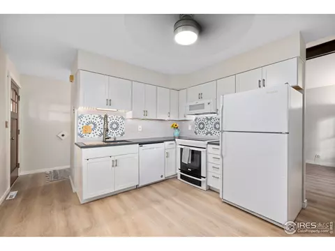 4434 Mast Rd, Boulder, CO 80301