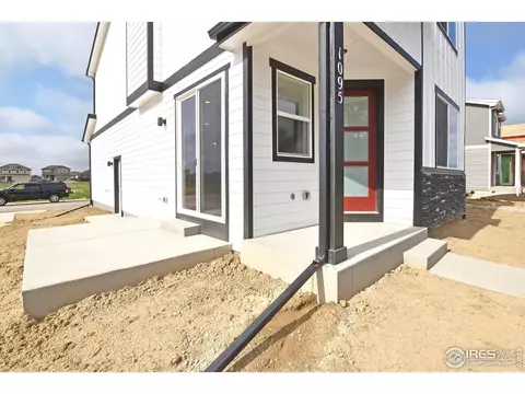 343 Pyramid Peak St, Berthoud, CO 80513 photo 4