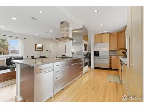 741 Ithaca Dr, Boulder, CO 80305 photo 9