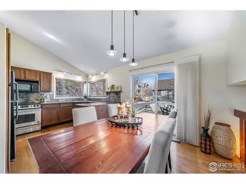 5717 Table Top Ct, Boulder, CO 80301 photo 9