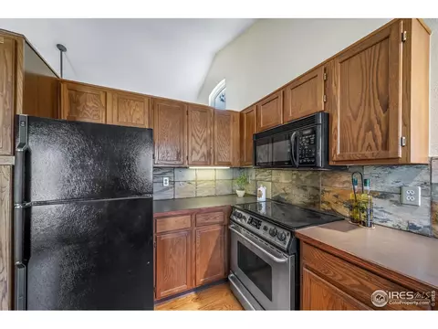5717 Table Top Ct, Boulder, CO 80301 photo 11