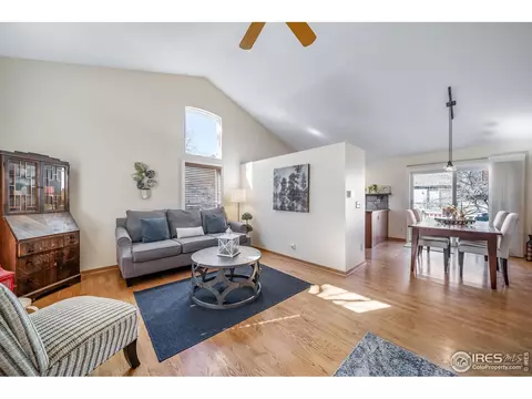 5717 Table Top Ct, Boulder, CO 80301 photo 8