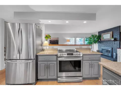 2882 Loma Pl, Boulder, CO 80301 photo 9