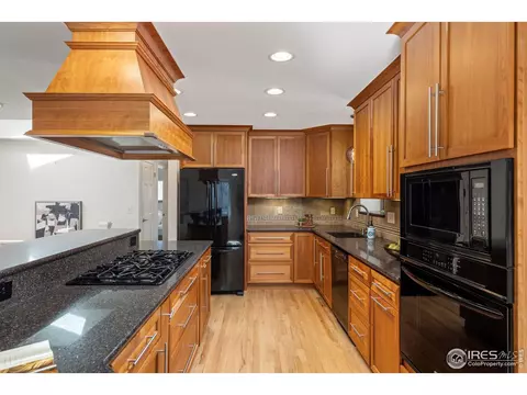 1120 Green Cir, Boulder, CO 80305 photo 12