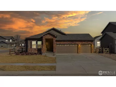 692 Biscayne Ct, Berthoud, CO 80513 photo 2