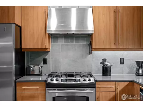 1360 Walnut St #304, Boulder, CO 80302 photo 4