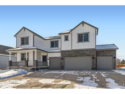 3013 S Flat Cir, Longmont, CO 80503
