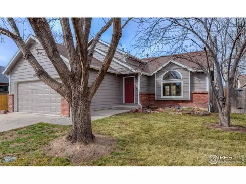 1624 Foster Dr, Longmont, CO 80501