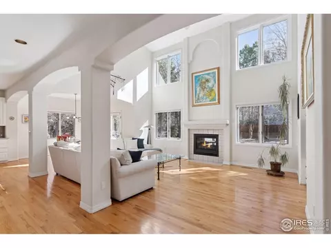 5338 Pine Valley Ct, Boulder, CO 80301 photo 2