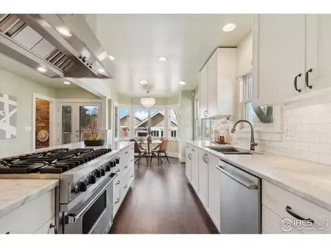 1013 Mapleton Ave, Boulder, CO 80304 photo 9