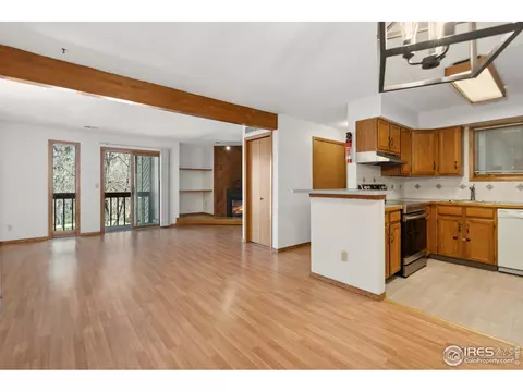 2992 Shadow Creek Dr #203, Boulder, CO 80303