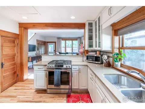 1810 Grove St, Boulder, CO 80302 photo 6