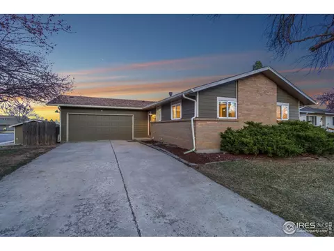 700 Locust Grove Dr, Fort Collins, CO 80521