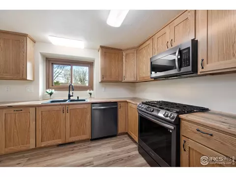 1410 Oak Dr, Berthoud, CO 80513 photo 7
