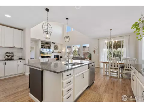 6808 Rainier Rd, Timnath, CO 80547 photo 3