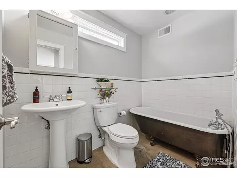 211 2nd Ave #1/2, Lyons, CO 80540 photo 16