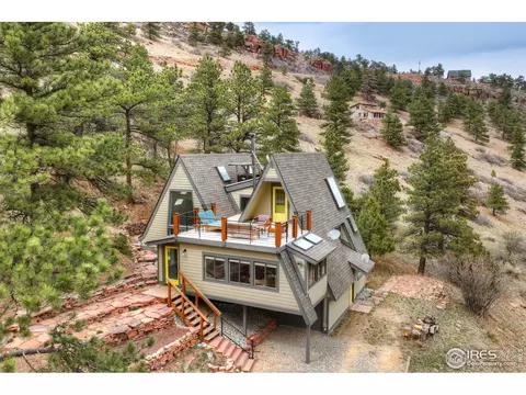546 Flint Gulch Rd, Lyons, CO 80540