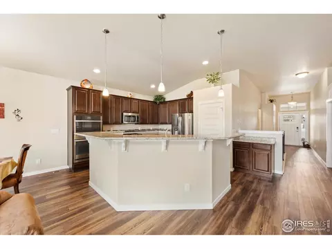 2117 Cadman St, Berthoud, CO 80513 photo 3
