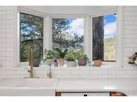 661 Peakview Rd, Boulder, CO 80302 photo 4