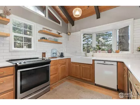 661 Peakview Rd, Boulder, CO 80302 photo 3