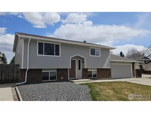 2252 Smith Dr, Longmont, CO 80501