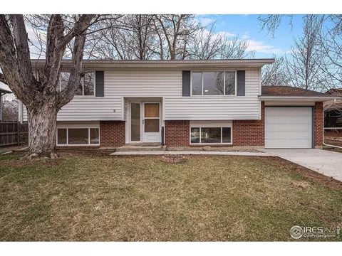 9 James Cir, Longmont, CO 80501
