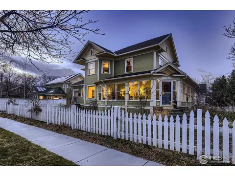 705 7th St, Berthoud, CO 80513