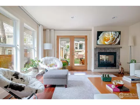 3265 6th St, Boulder, CO 80304