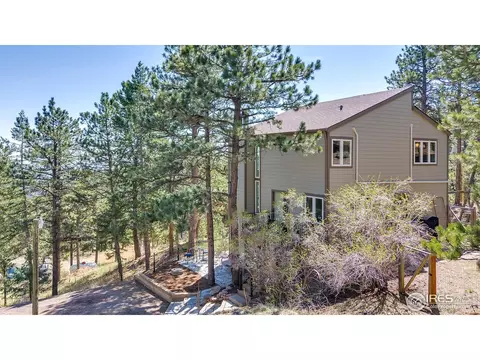 287 Brook Cir, Boulder, CO 80302 photo 2