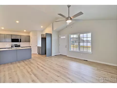 4223 Primrose Ln, Evans, CO 80620 photo 5