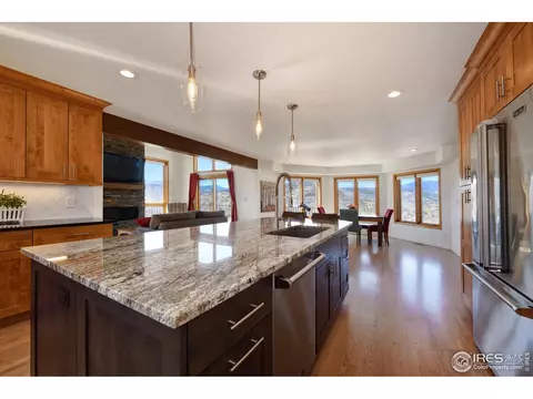 816 Mountain View Dr, Lyons, CO 80540 photo 8