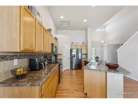 623 Gore Range Dr, Windsor, CO 80550 photo 4