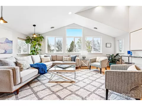 803 Ithaca Dr, Boulder, CO 80305 photo 2
