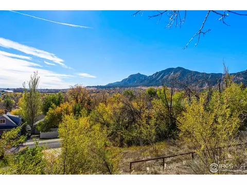 1821 Bluff St, Boulder, CO 80304 photo 3