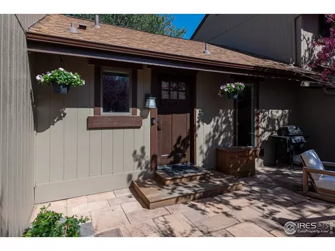 4654 Greenbriar Ct, Boulder, CO 80305 photo 4