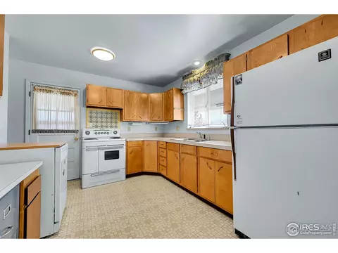 832 Fox Hill Ct, Boulder, CO 80303 photo 11