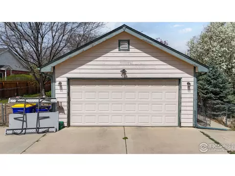 313 E Iowa Ave, Berthoud, CO 80513 photo 25