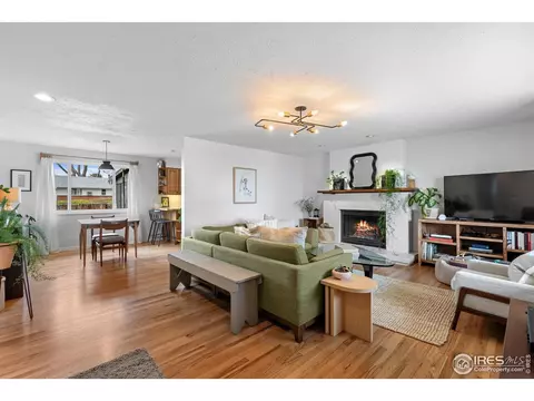 1527 Sherri Mar St, Longmont, CO 80501