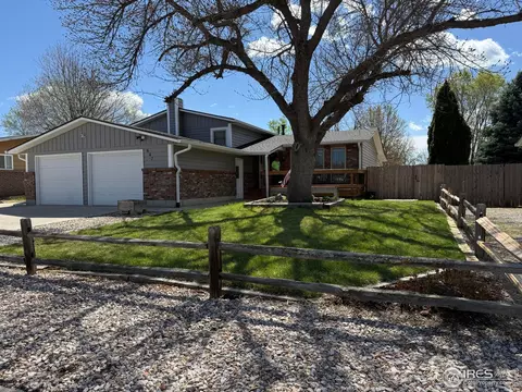 647 Buchanan Ln, Longmont, CO 80504