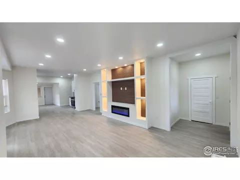 211 Phelps St, Sterling, CO 80751 photo 4