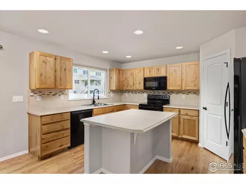 807 Mt Sneffels Ave, Windsor, CO 80550 photo 6