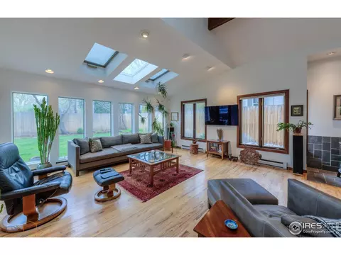 2212 Juniper Ct, Boulder, CO 80304 photo 6
