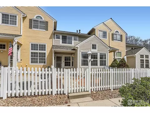 827 Snowberry St, Longmont, CO 80503