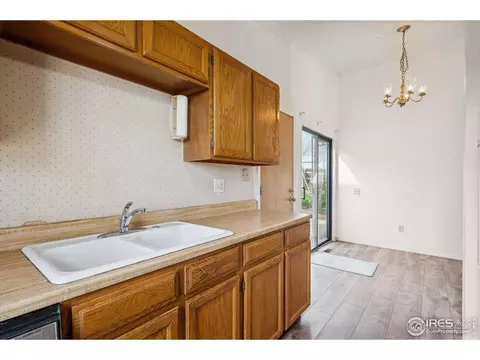 17580 E Temple Dr, Aurora, CO 80015 photo 14