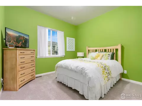 Bedroom - 719 Wagon Bend Rd, Berthoud, CO 80513 photo 5 of 6