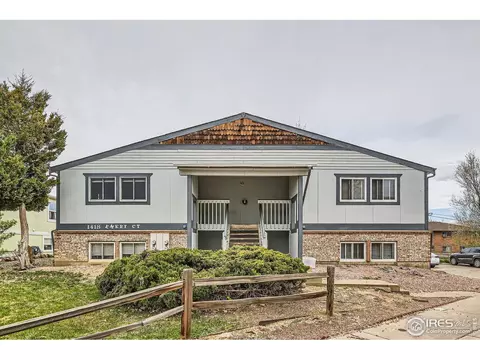 1418 Emery Ct, Longmont, CO 80501