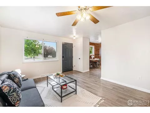 417 E 4th Ave, Longmont, CO 80504 photo 3