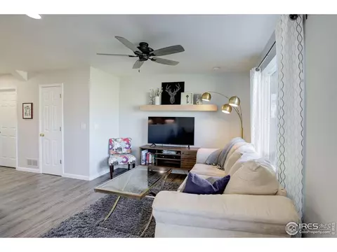 1978 E 102nd Cir, Thornton, CO 80229 photo 12